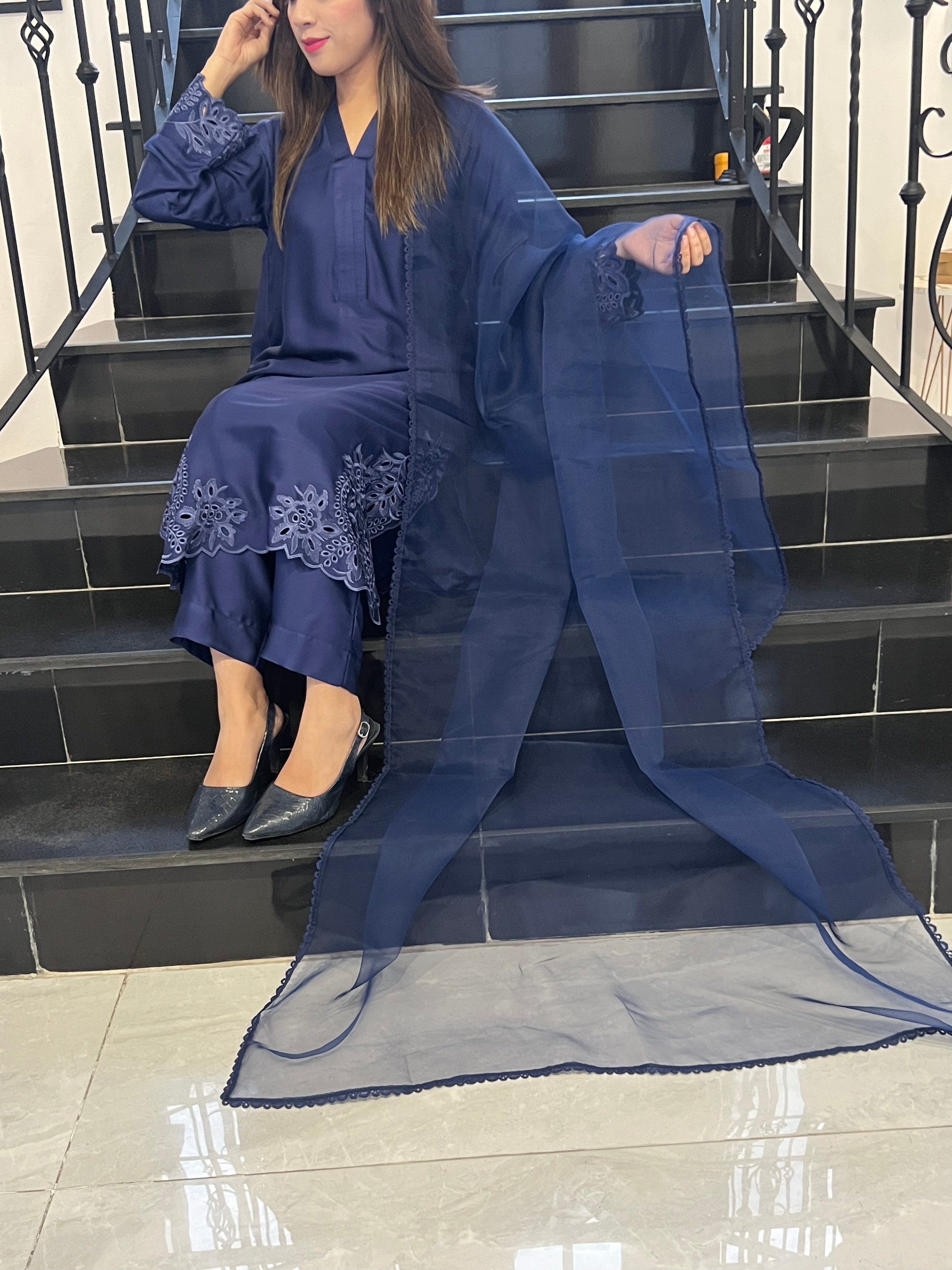 Royal Blue - Embroidered 3-Piece Suit