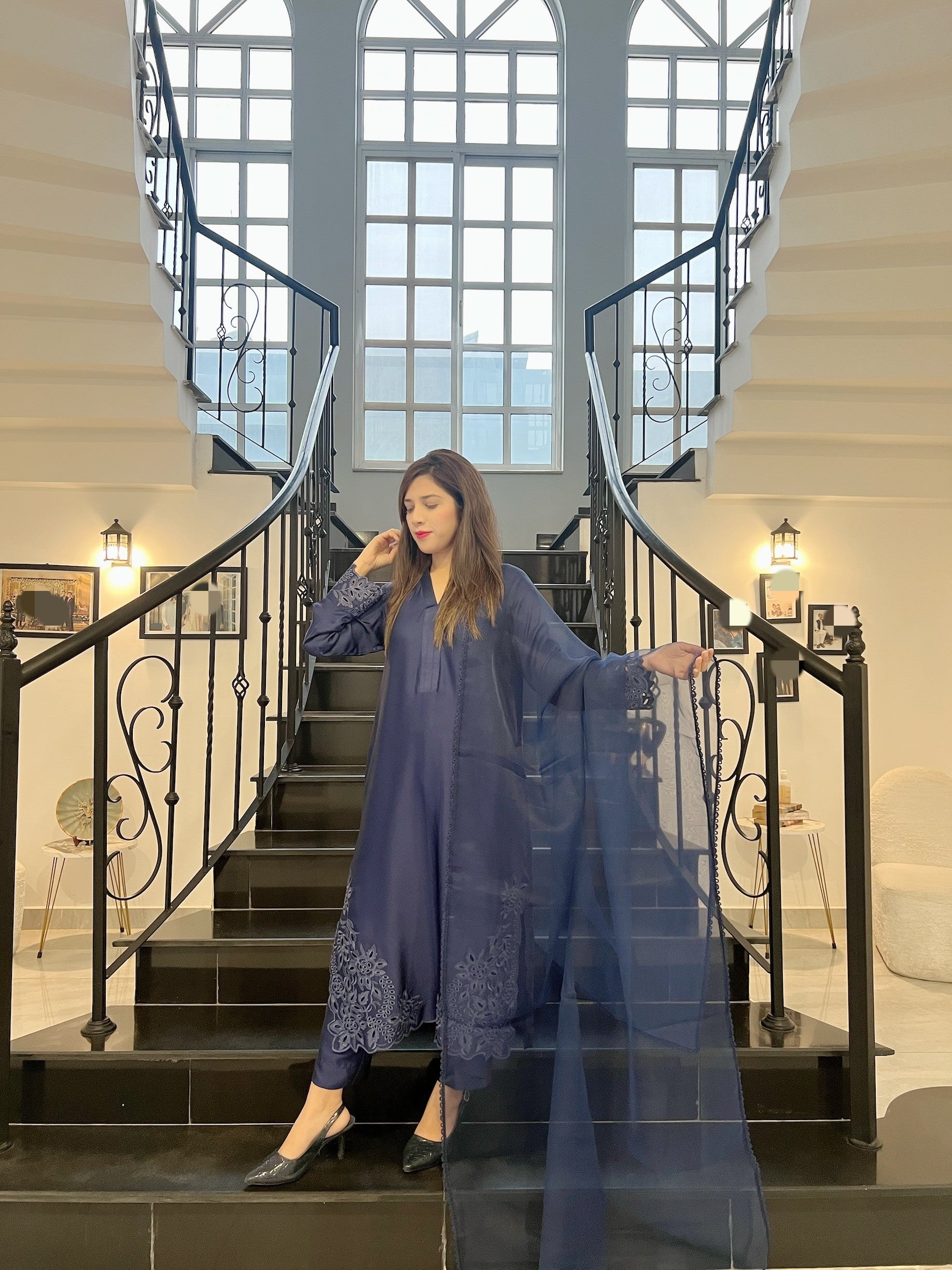 Royal Blue - Embroidered 3-Piece Suit